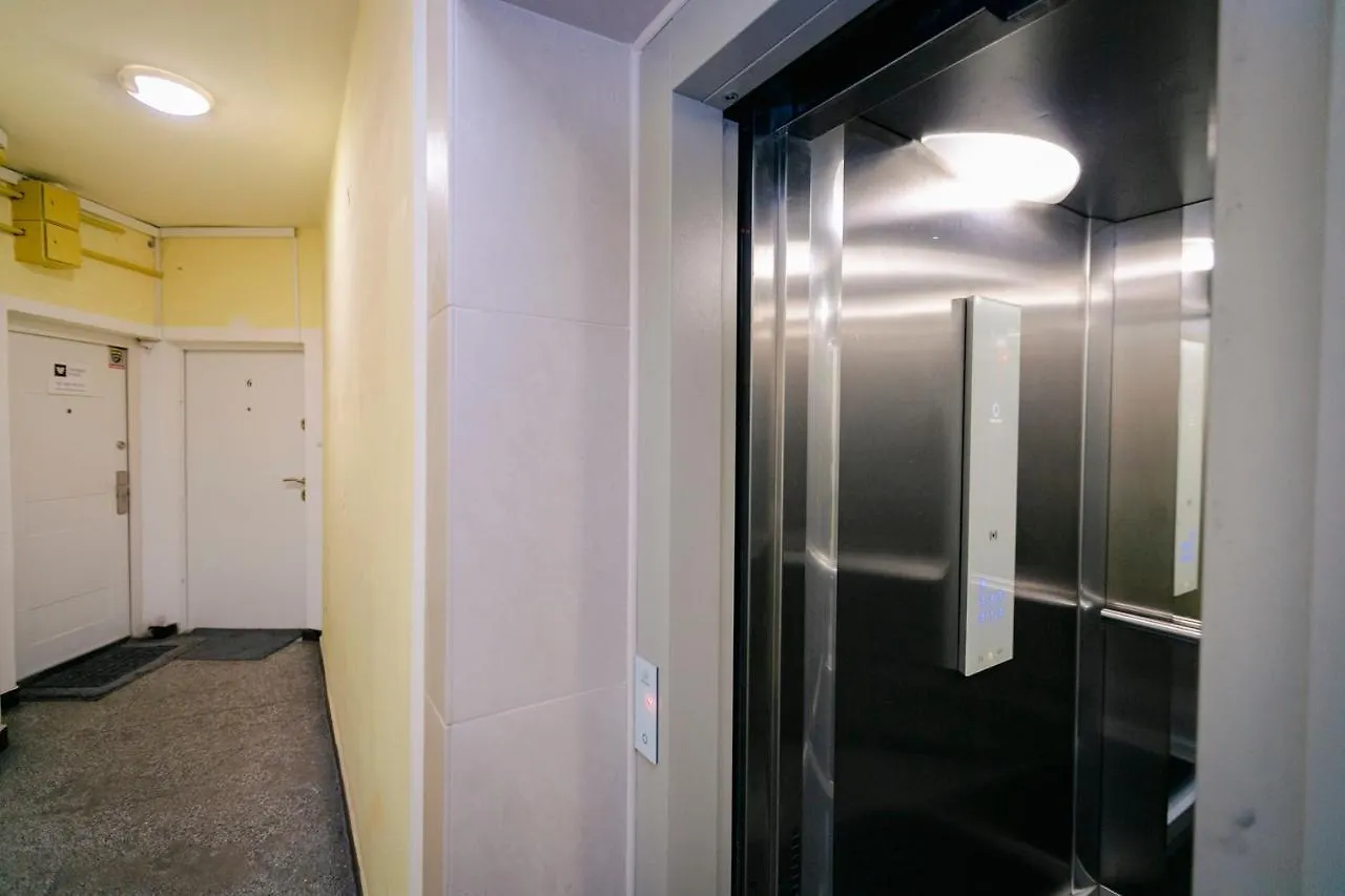 Apartment Wilcza 3G - 260M Od Ambasady Usa, 1Km Od Dworca Centralnego Warsaw